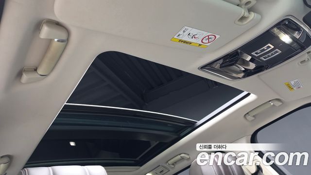 Land Rover Range Rover 2016 — photo 25