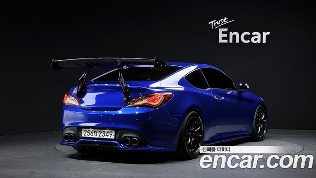 Hyundai Genesis 2013 — photo 2