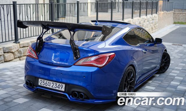Hyundai Genesis 2013 — photo 14
