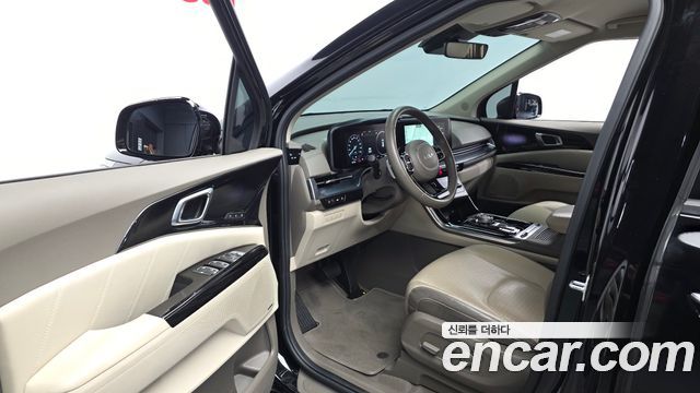 Kia Canival 2023 — photo 13