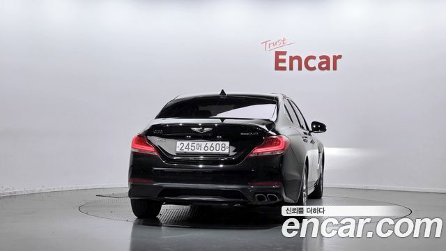 Genesis G70 2018 — photo 4