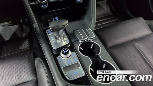 Genesis G70 2018 — photo 9