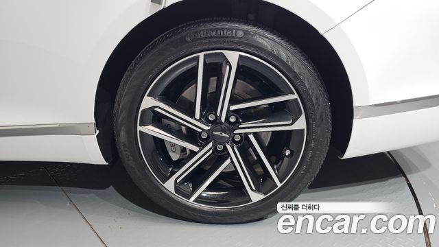 Genesis G80 2025 — photo 7