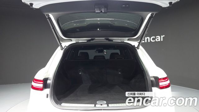Genesis GV70 2023 — photo 20