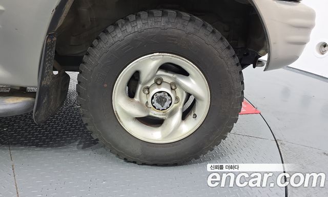 Hyundai Galloper 1999 — photo 7