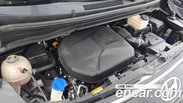 Hyundai Staria 2022 — photo 6