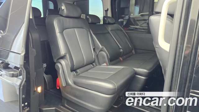 Hyundai Staria 2022 — photo 12