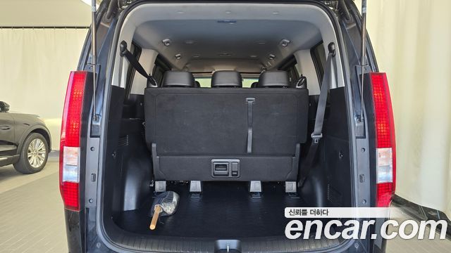 Hyundai Staria 2022 — photo 20