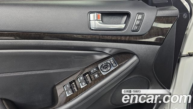 Kia K7 2014 — photo 18