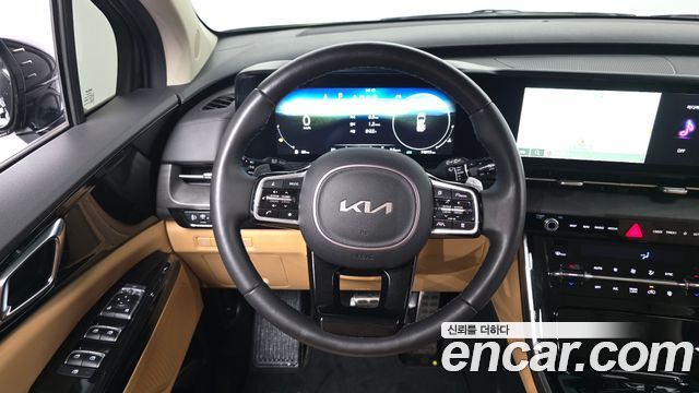 Kia Canival 2023 — photo 13