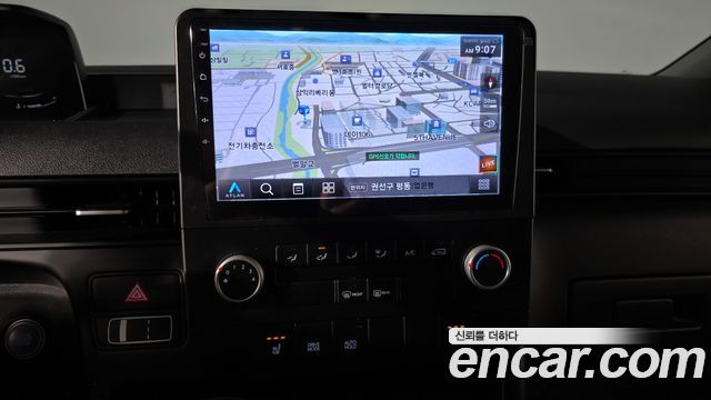 Hyundai Staria 2022 — photo 18