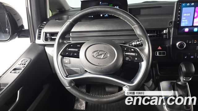 Hyundai Staria 2022 — photo 19