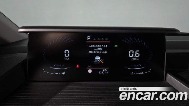 Hyundai Staria 2022 — photo 26