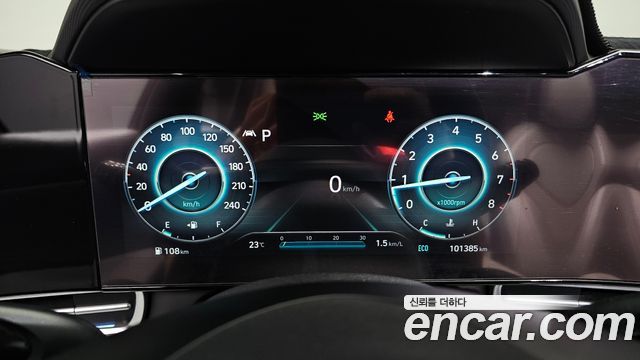 Hyundai AVANTE 2021 — photo 11
