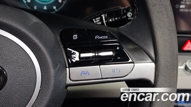 Hyundai AVANTE 2021 — photo 21