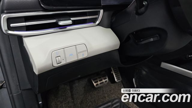 Hyundai AVANTE 2021 — photo 22