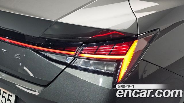 Hyundai AVANTE 2021 — photo 9