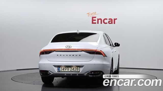 Hyundai Grandeur 2021 — photo 4