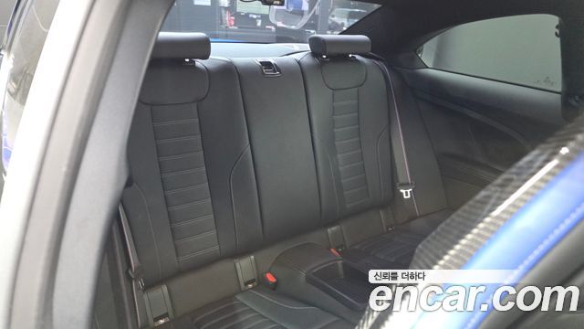 BMW M2 2025 — photo 12