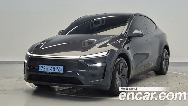 Tesla Model Y 2026 — photo 1