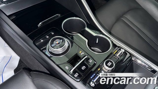 Kia K5 2022 — photo 9