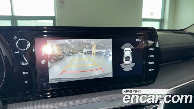 Kia K5 2022 — photo 13