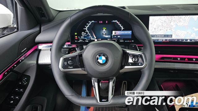 BMW 5-Series 2026 — photo 13