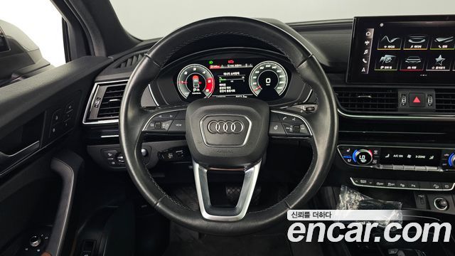 Audi Q5 2021 — photo 19