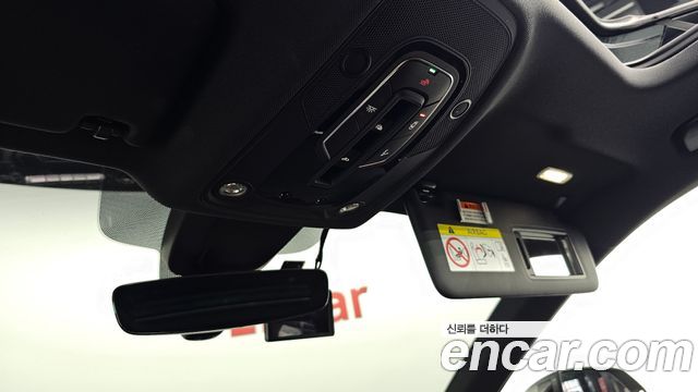 Audi Q5 2021 — photo 34