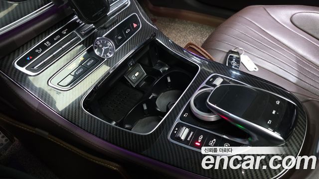 Mercedes-Benz CLS-Class 2019 — photo 32
