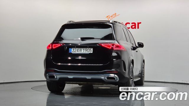Mercedes-Benz GLE-Class 2021 — photo 4