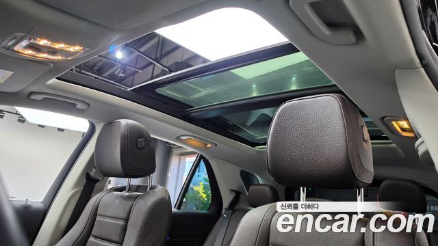 Mercedes-Benz GLE-Class 2021 — photo 25