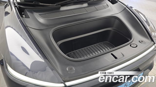Tesla Model Y 2026 — photo 6