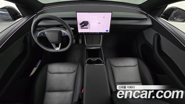 Tesla Model Y 2026 — photo 10