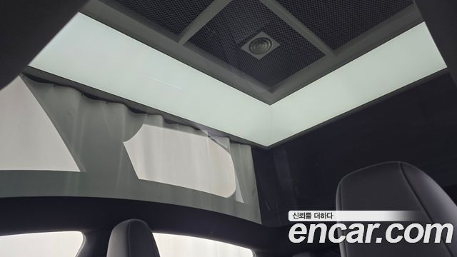 Tesla Model Y 2026 — photo 21