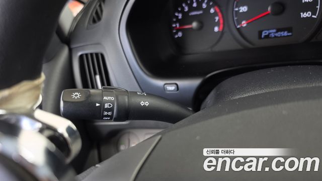 Hyundai Starex 2019 — photo 23