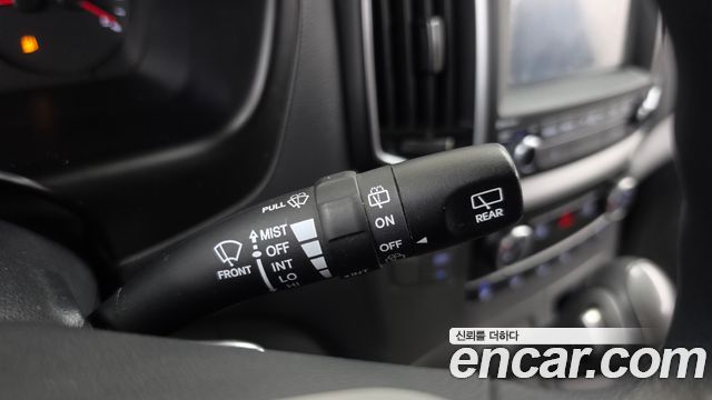 Hyundai Starex 2019 — photo 27