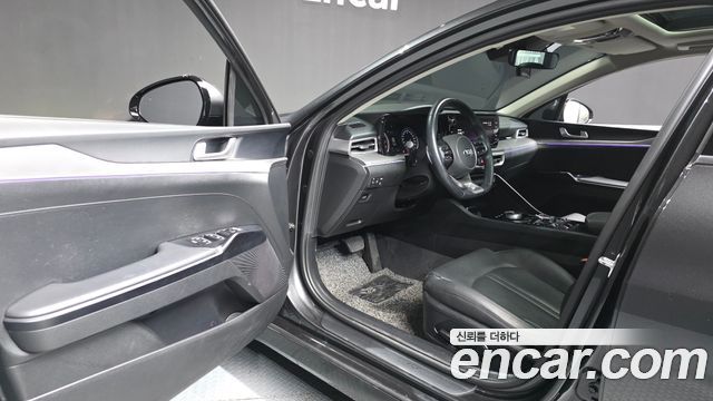 Kia K5 2020 — photo 13