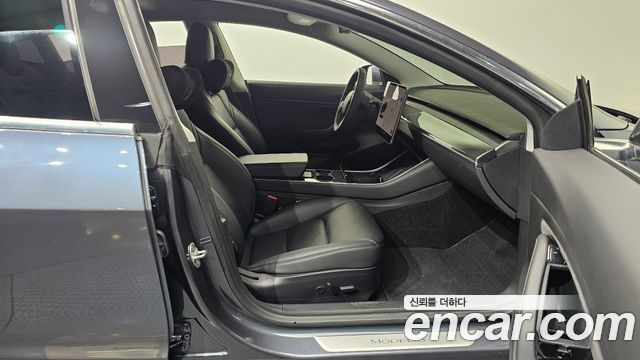 Tesla Model 3 2020 — photo 16