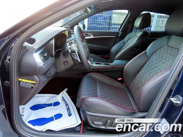 Genesis G70 2019 — photo 10