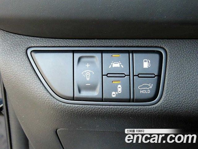 Genesis G70 2019 — photo 13