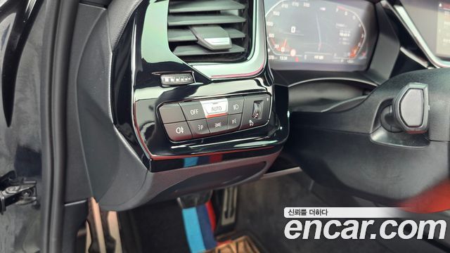 BMW Z4 2021 — photo 18