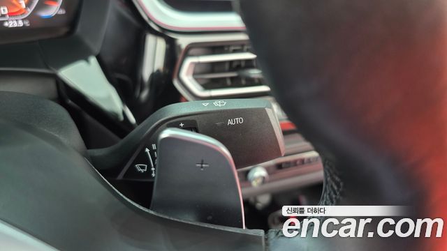 BMW Z4 2021 — photo 19