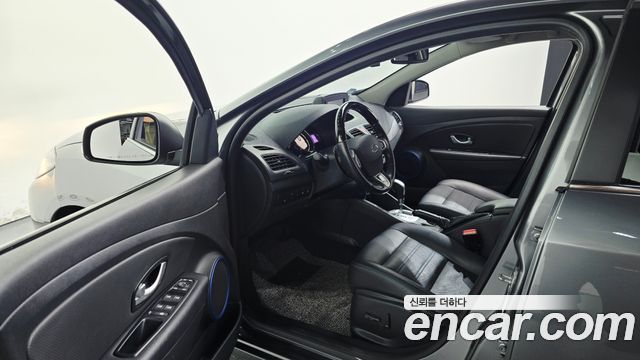 Renault Korea SM3 2019 — photo 10