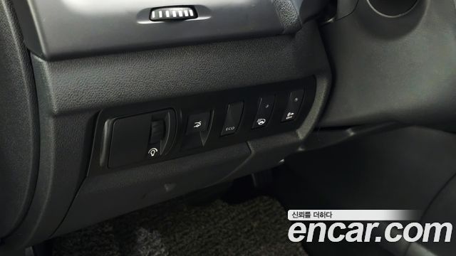 Renault Korea SM3 2019 — photo 16