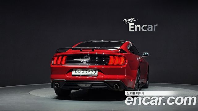 Ford Mustang 2019 — photo 4