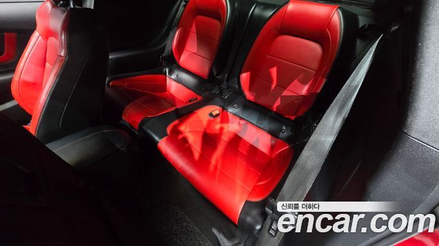 Ford Mustang 2019 — photo 11