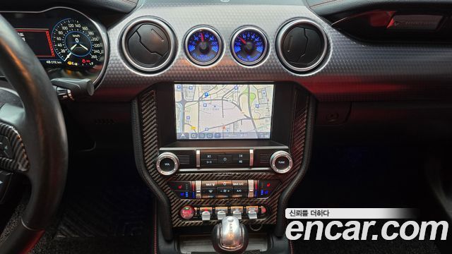 Ford Mustang 2019 — photo 13