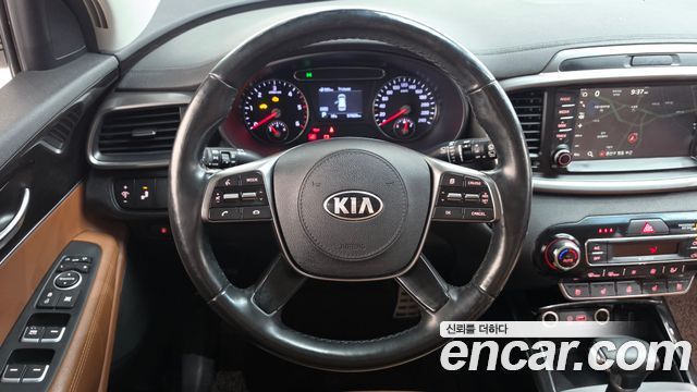 Kia Sorento 2019 — photo 19