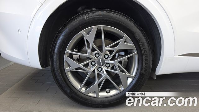 Genesis GV70 2022 — photo 5